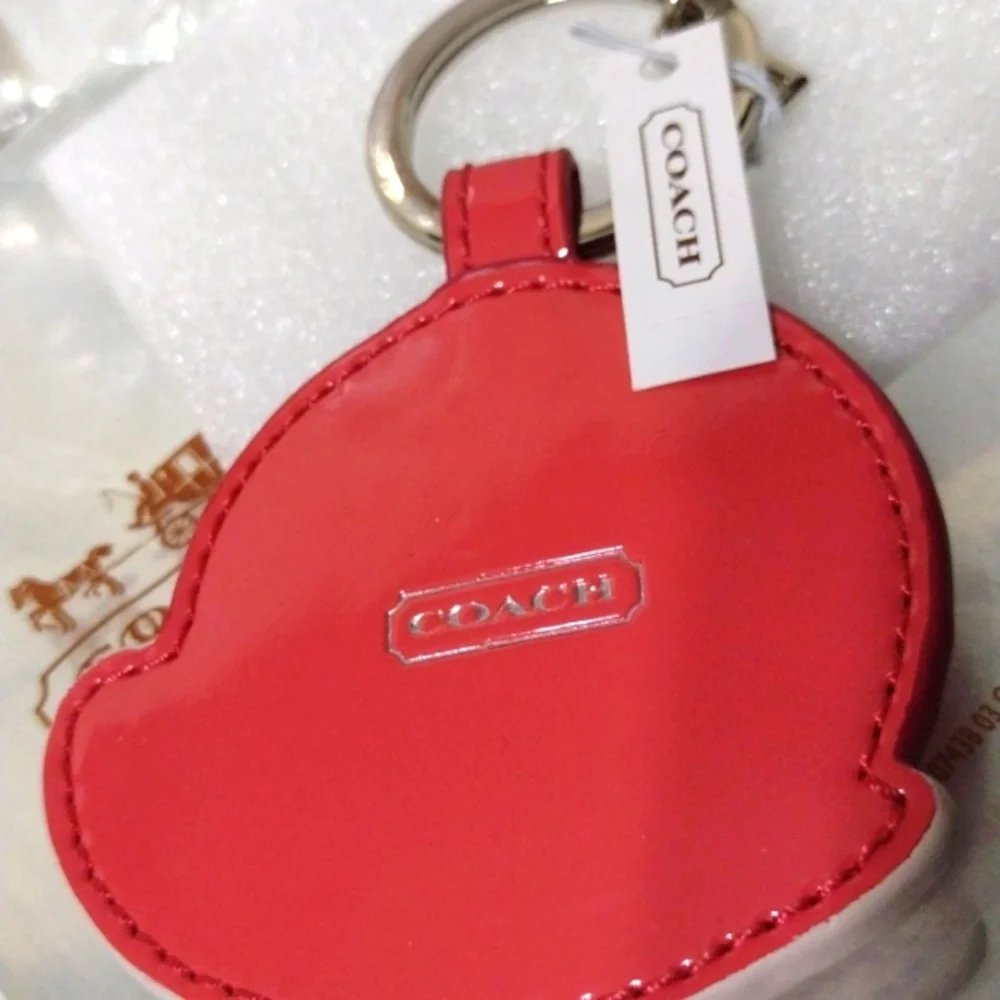 COACH Pink Reversible💕 Patent Leather🐌Snail Keyring Retired Mother's Da - Picture 5 of 6